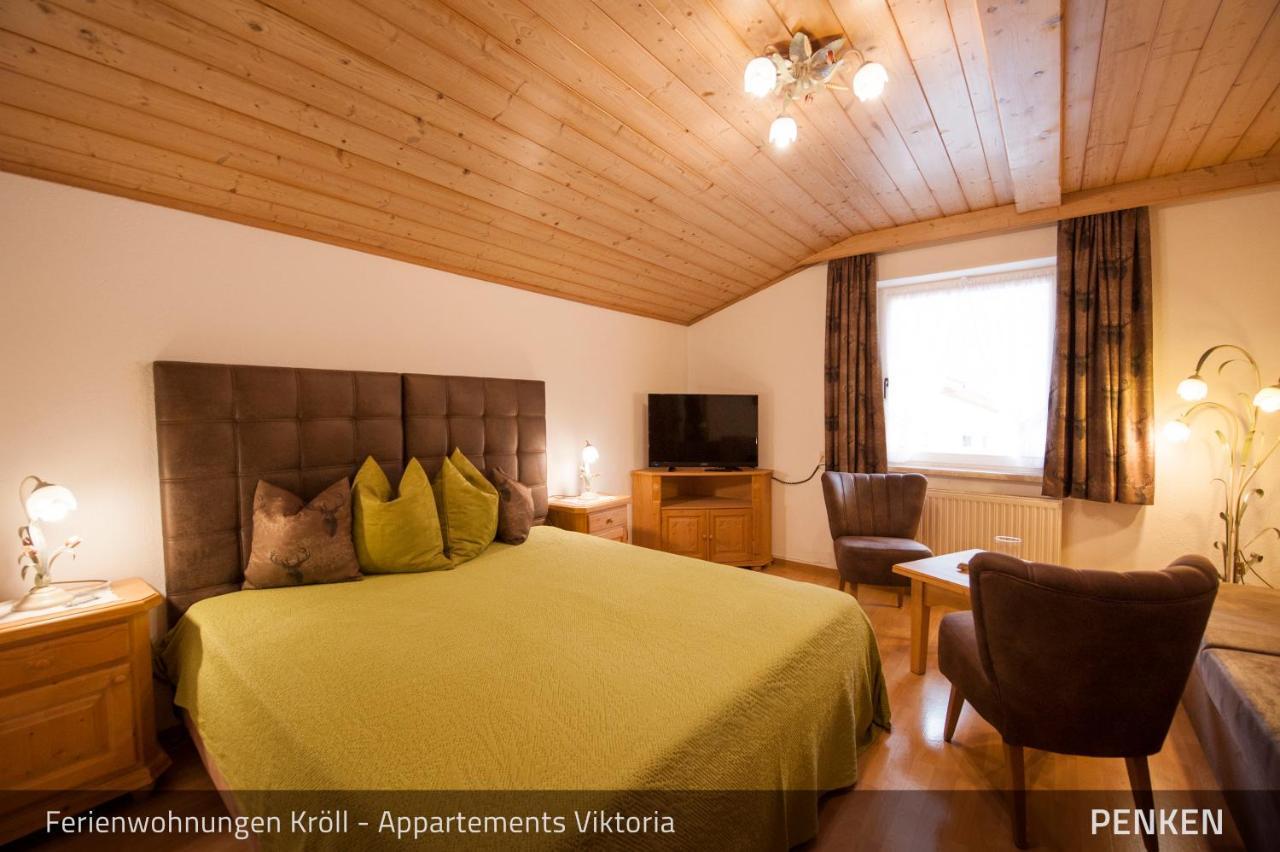 Ferienwohnungen Kroll - Appartements Viktoria Und Landhaus Maria Mayrhofen Luaran gambar